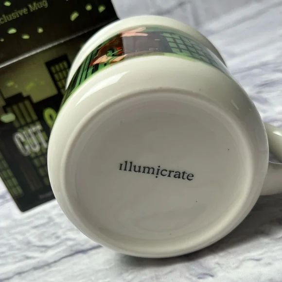 Illumicrate Cut & Carve Jade City Black and Green Mug - Picture 9 of 9